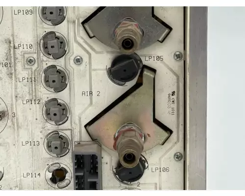 International 9200I Instrument Cluster