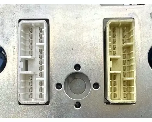 International 9200I Instrument Cluster