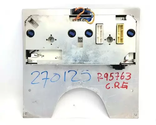 International 9200I Instrument Cluster