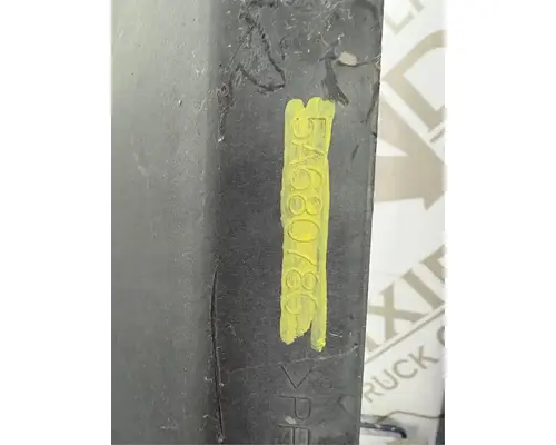 International 9200I Radiator Shroud