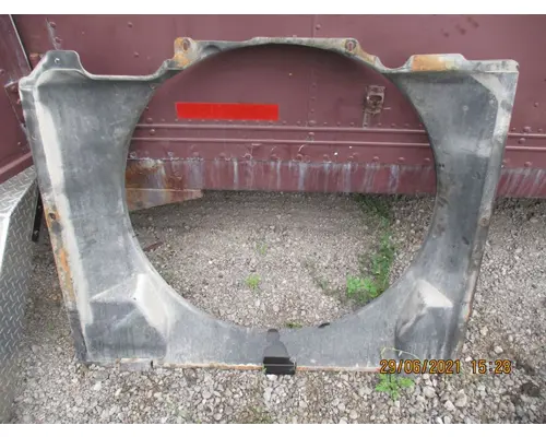 International 9200I Radiator Shroud