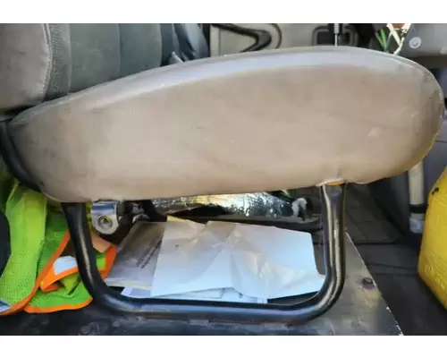 International 9200I Seat, Front