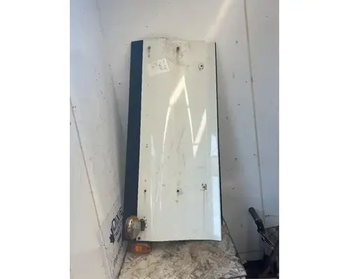 International 9200I Side Fairing