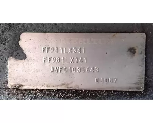 International 9200I Spindle  Knuckle, Front