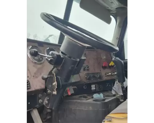 International 9200I Steering Column