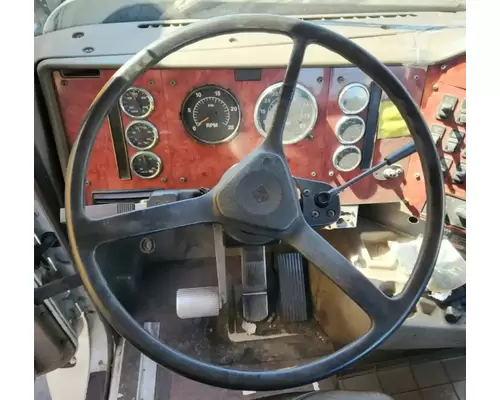 International 9200I Steering Column