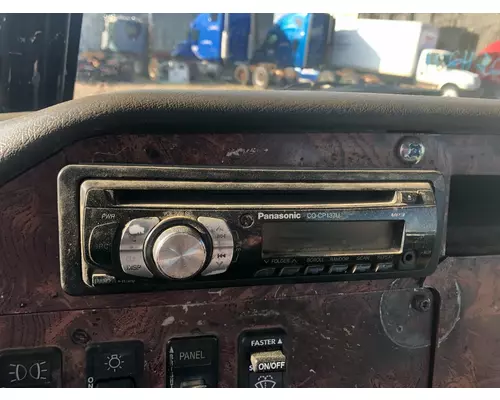 International 9200 AV Equipment