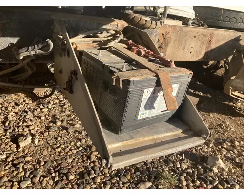 International 9200 Battery Box