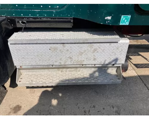 International 9200 Battery Box