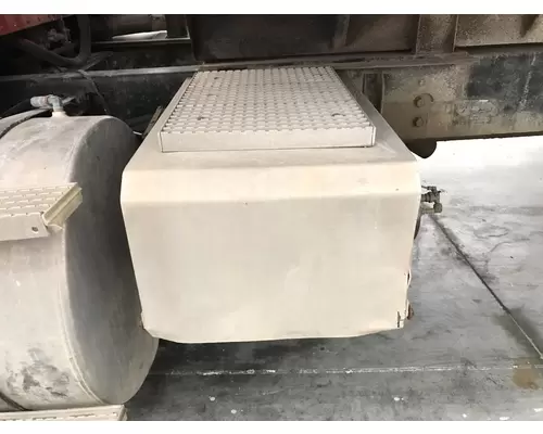 International 9200 Battery Box