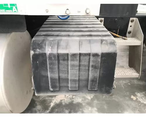International 9200 Battery Box