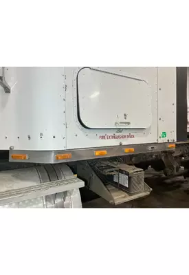 International 9200 Body, Misc. Parts