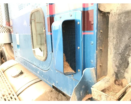 International 9200 Body, Misc. Parts