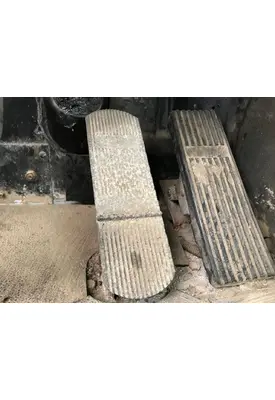 International 9200 Body, Misc. Parts