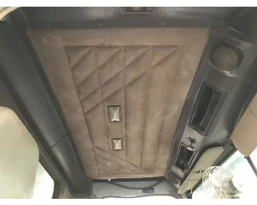 International 9200 Body, Misc. Parts