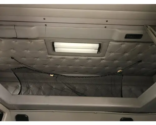 International 9200 Body, Misc. Parts