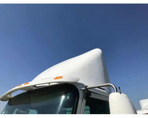 International 9200 Body, Misc. Parts