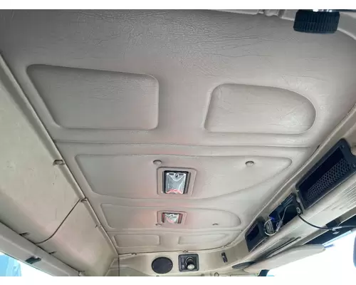 International 9200 Body, Misc. Parts