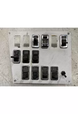International 9200 Dash Assembly