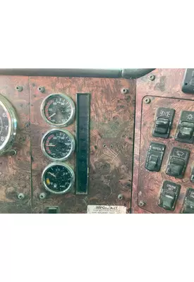 International 9200 Dash Assembly