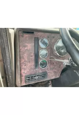 International 9200 Dash Assembly