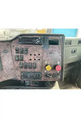 International 9200 Dash Assembly