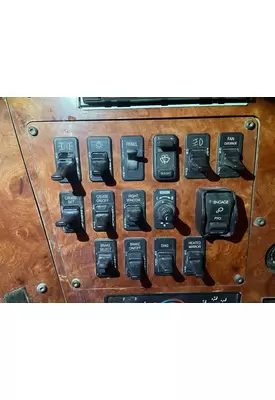 International 9200 Dash Assembly