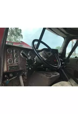 International 9200 Dash Assembly