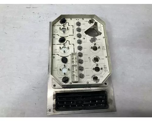 International 9200 Dash Assembly