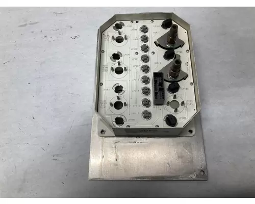 International 9200 Dash Assembly