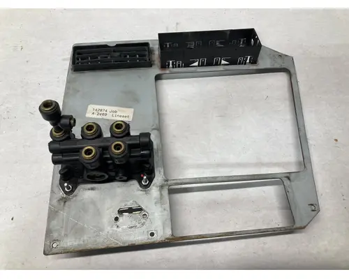 International 9200 Dash Assembly