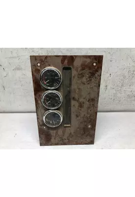 International 9200 Dash Assembly