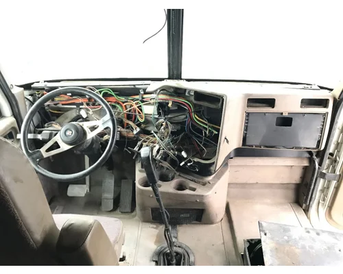 International 9200 Dash Assembly
