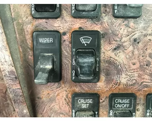 International 9200 Dash Assembly