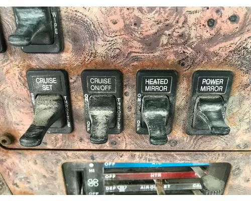 International 9200 Dash Assembly