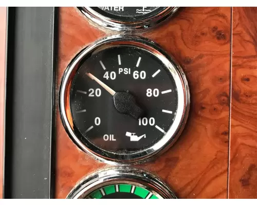 International 9200 Dash Assembly