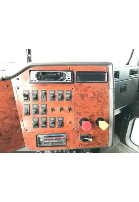 International 9200 Dash Assembly