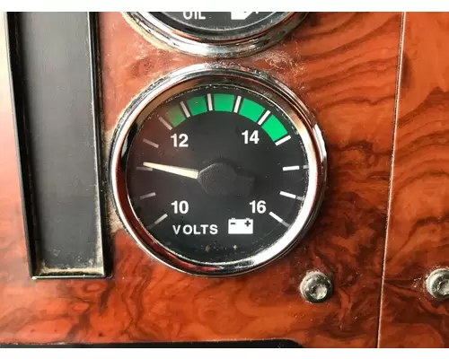 International 9200 Dash Assembly