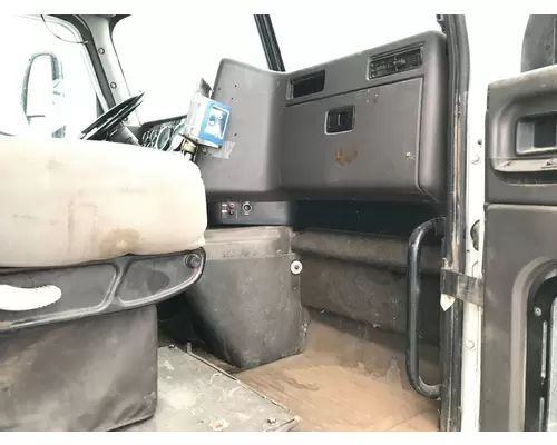 International 9200 Dash Assembly