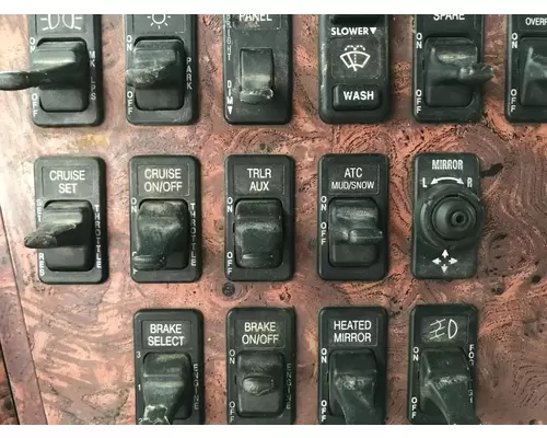 International 9200 Dash Assembly