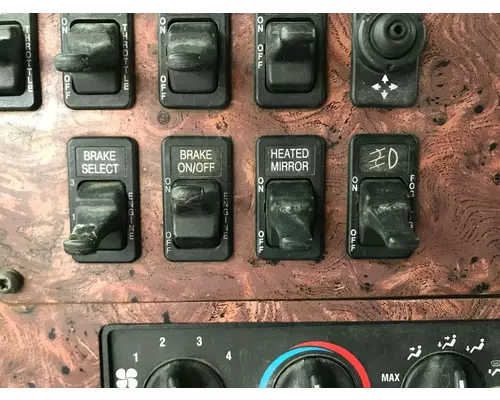 International 9200 Dash Assembly