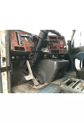 International 9200 Dash Assembly