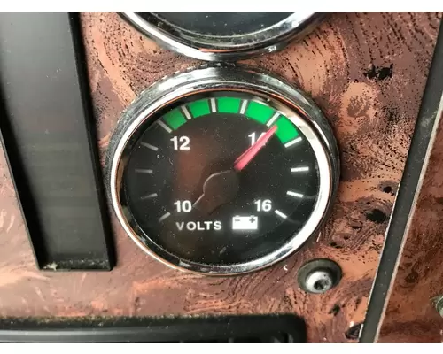 International 9200 Dash Assembly