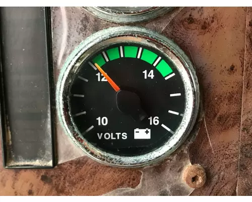 International 9200 Dash Assembly