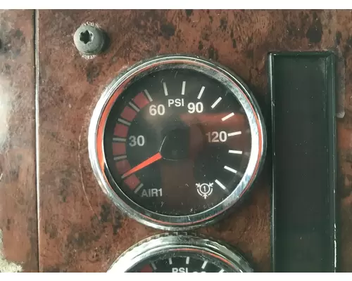 International 9200 Dash Assembly