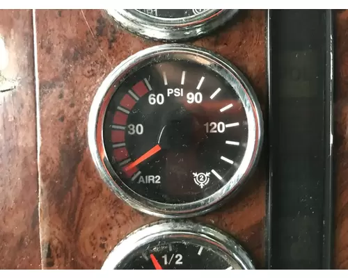 International 9200 Dash Assembly