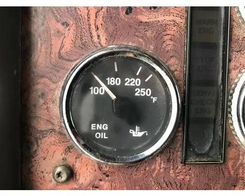 International 9200 Dash Assembly