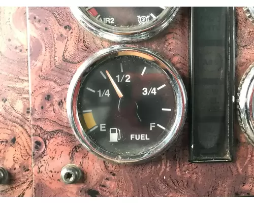 International 9200 Dash Assembly