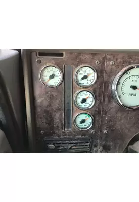 International 9200 Dash Assembly