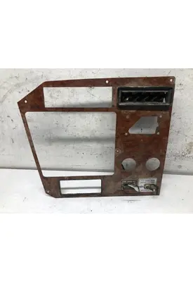 International 9200 Dash Assembly